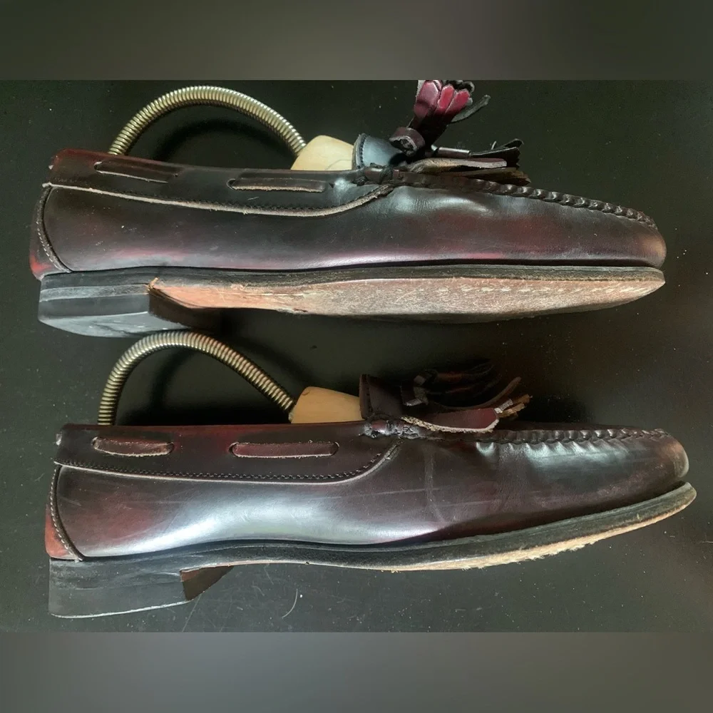Cole Haan Loafers Size 9D Burgundy Pinch Tassel Preppy Dress Shoes Business